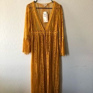 XS Band of Gypsies mustard lace kimono